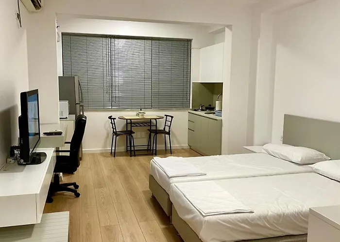 Apartman Johana Blloku In Amazing Location! Tirana