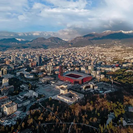 Διαμέρισμα Johana Blloku In Amazing Location! *